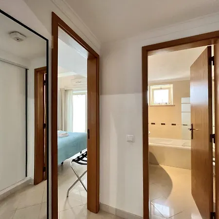 Apartment Stylish 1 By Homing Albufeira