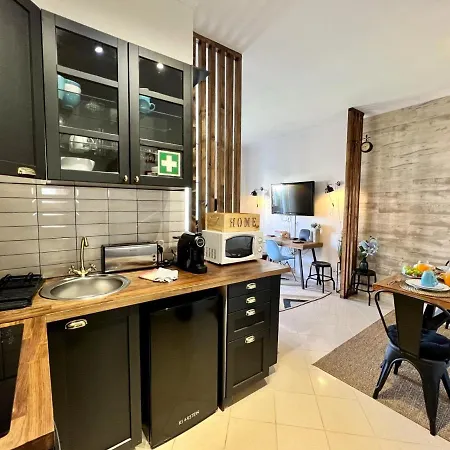 Apartman Stylish 1 By Homing